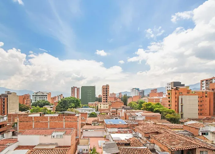 Villa Laura Apartamentos Exclusivos Con Ascensor Privado En Laureles