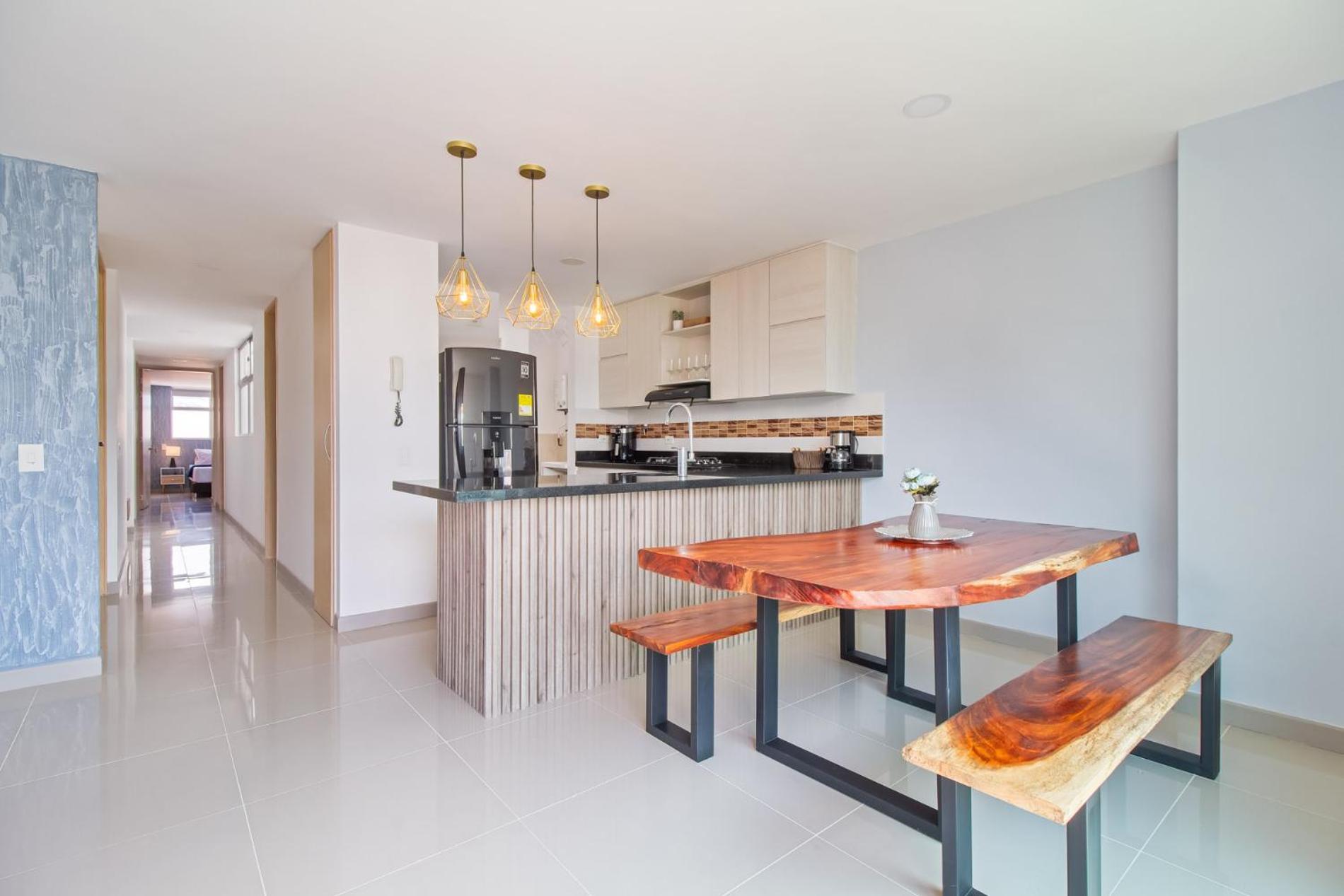 Laura Exclusivos Con Ascensor Privado En Laureles