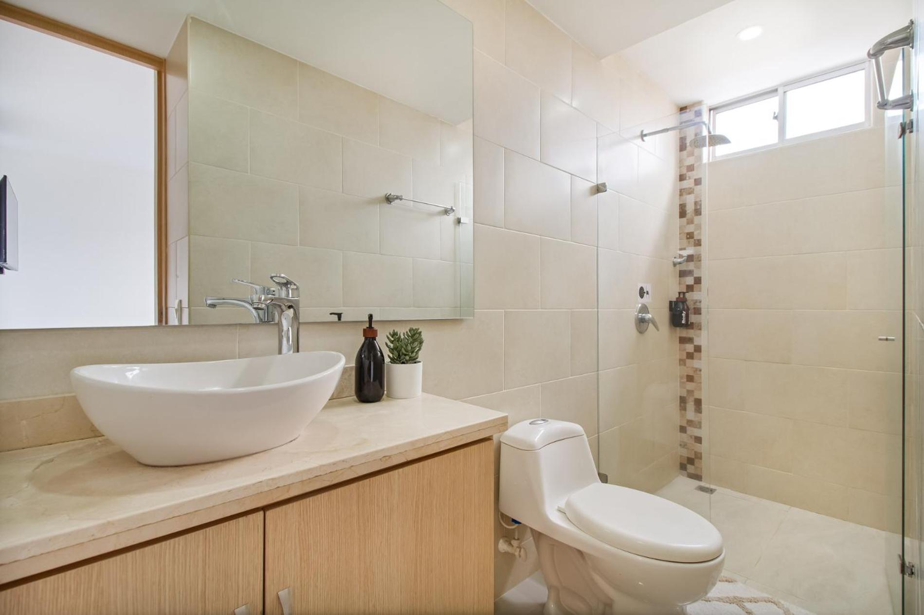 Laura Exclusivos Con Ascensor Privado En Laureles Apartment *